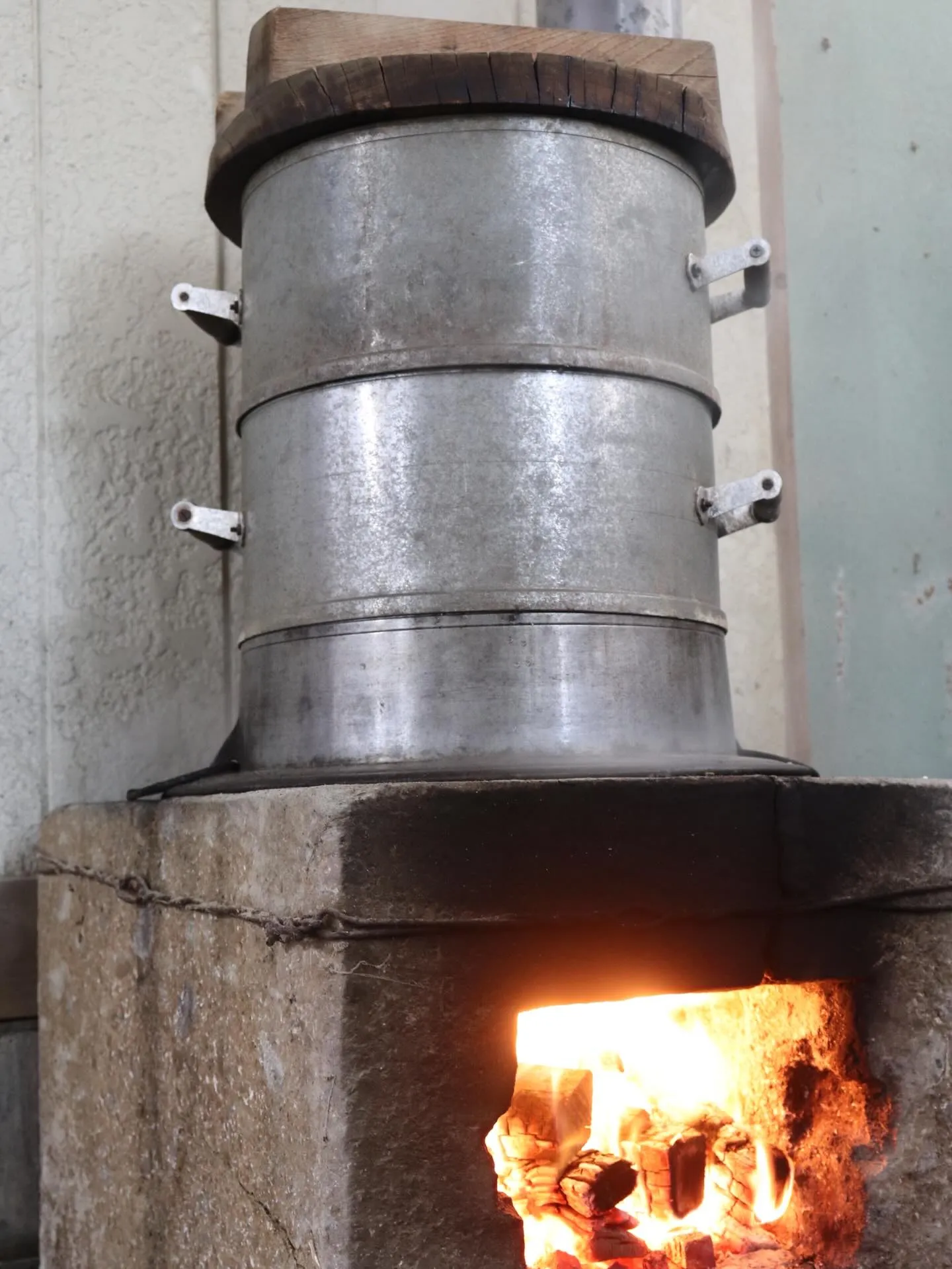 毎年恒例の餅つき！